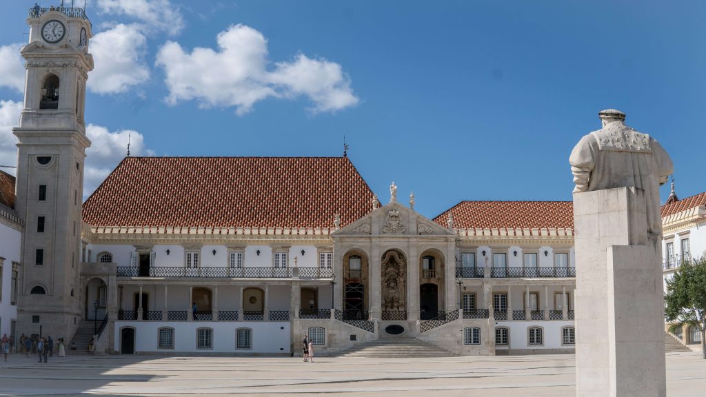 universidade coimbra portugal